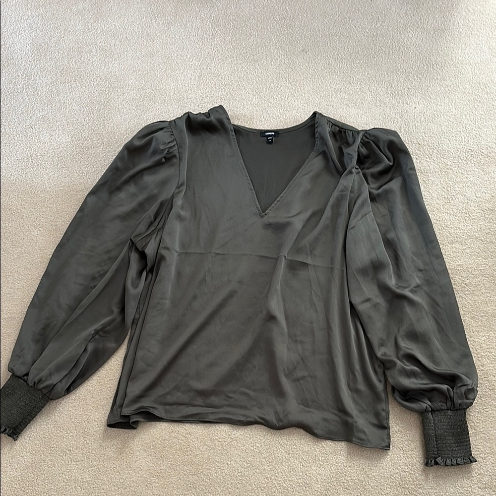 Express Gray Blouse with Asymmetrical V-Neck and Relaxed Balloon Sleeves